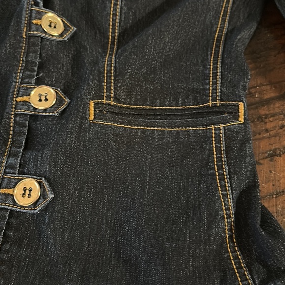 Bisou Bisou Jean Jacket - Picture 5 of 9